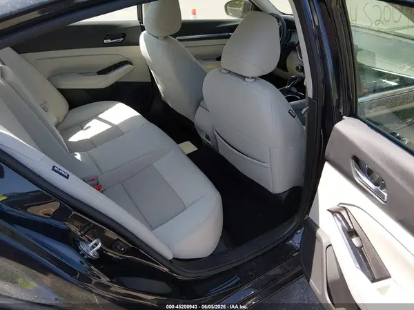 1N4BL4DW7NN356869 2022 NISSAN ALTIMA - Image 8
