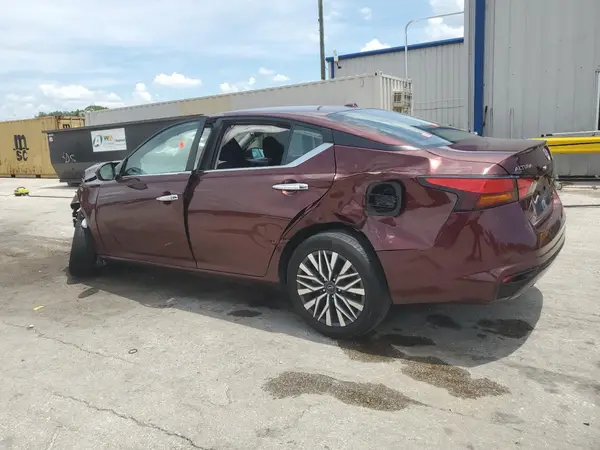 1N4BL4DW7PN360035 2023 NISSAN ALTIMA - Image 2