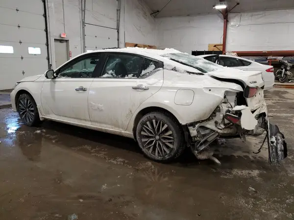 1N4BL4DW7PN417480 2023 NISSAN ALTIMA - Image 2
