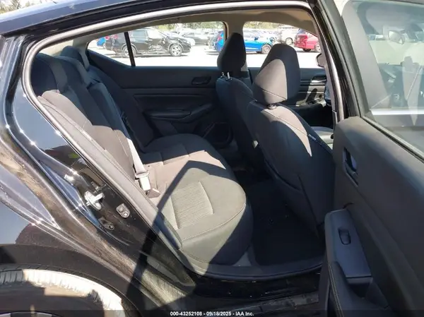 1N4BL4DW7RN401444 2024 NISSAN ALTIMA - Image 8