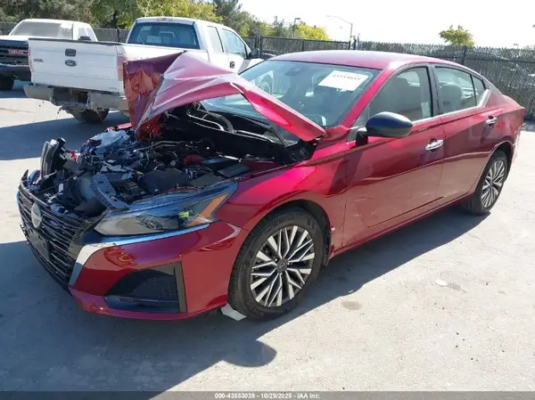 1N4BL4DW7RN406806 2024 NISSAN ALTIMA - Image 2