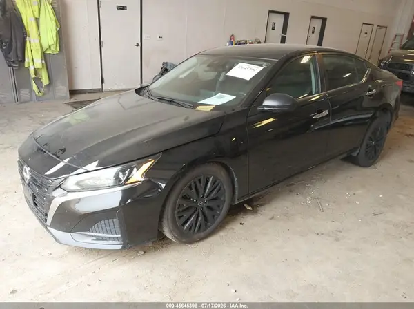 1N4BL4DW7RN429017 2024 NISSAN ALTIMA - Image 2