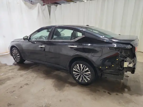 1N4BL4DW7SN323804 2025 NISSAN ALTIMA - Image 2