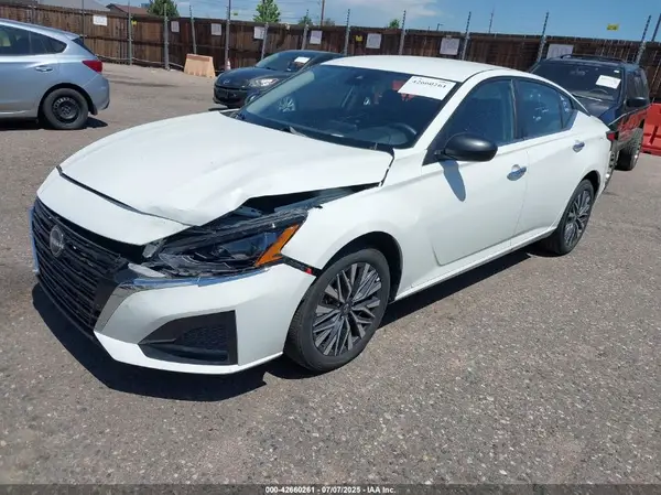 1N4BL4DW7SN346029 2025 NISSAN ALTIMA - Image 2