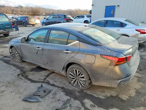 1N4BL4DW7SN373683 2025 NISSAN ALTIMA - Image 2