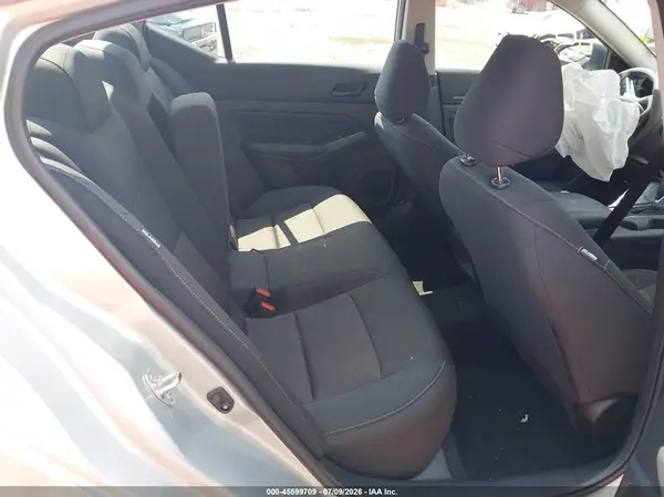 1N4BL4DW7TN318572 2026 NISSAN ALTIMA - Image 8