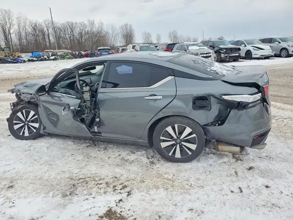 1N4BL4DW8KN305294 2019 NISSAN ALTIMA - Image 2
