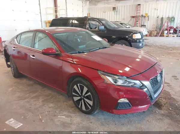1N4BL4DW8NN357044 2022 NISSAN ALTIMA - Image 1