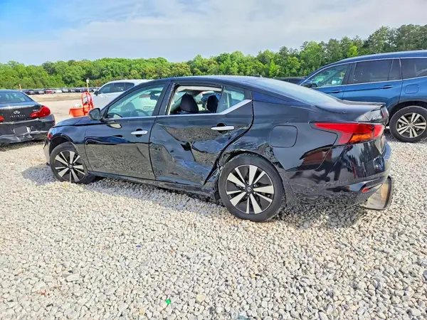 1N4BL4DW8NN376550 2022 NISSAN ALTIMA - Image 2