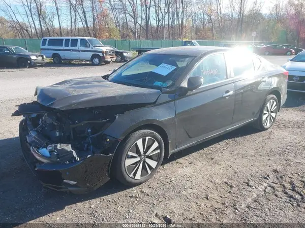 1N4BL4DW8NN383787 2022 NISSAN ALTIMA - Image 2