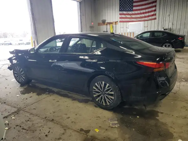 1N4BL4DW8PN353675 2023 NISSAN ALTIMA - Image 2