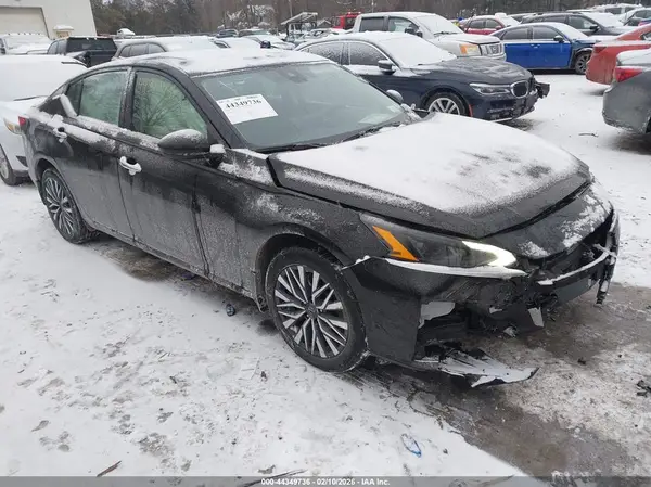 1N4BL4DW8PN375403 2023 NISSAN ALTIMA - Image 1