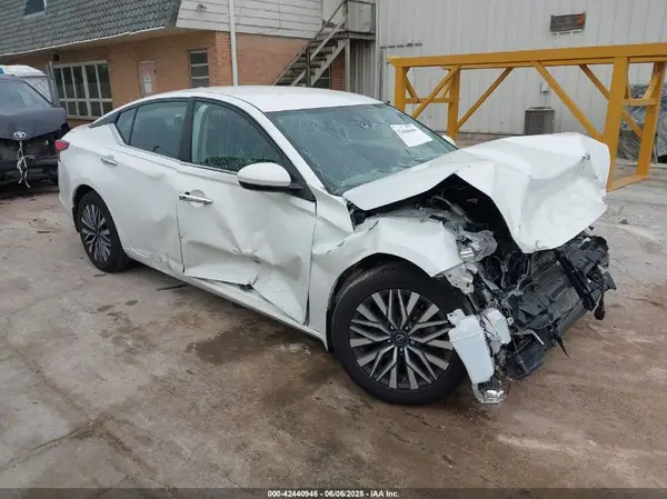 1N4BL4DW8PN418850 2023 NISSAN ALTIMA - Image 1