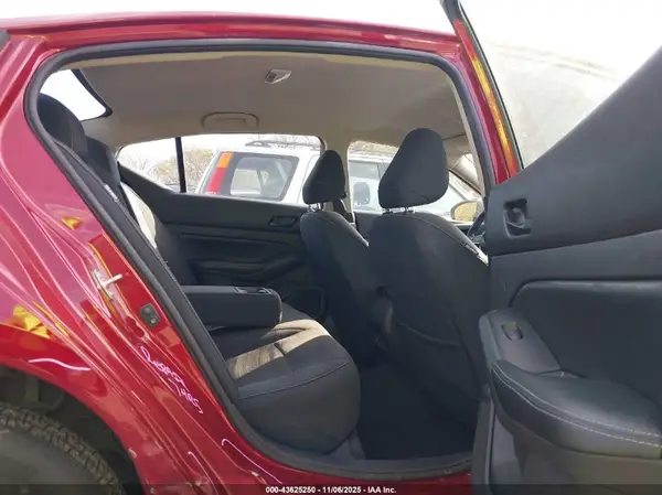 1N4BL4DW8RN318220 2024 NISSAN ALTIMA - Image 8