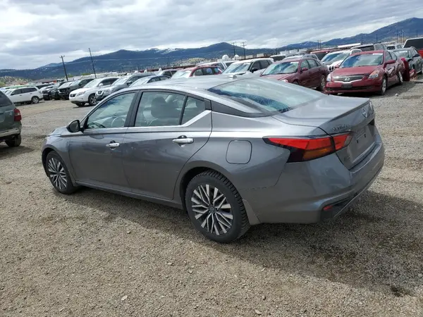 1N4BL4DW8RN382578 2024 NISSAN ALTIMA - Image 2
