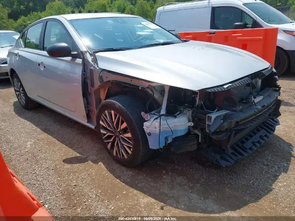 1N4BL4DW8RN423808 2024 NISSAN ALTIMA - Image 1