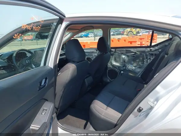 1N4BL4DW8RN423808 2024 NISSAN ALTIMA - Image 8