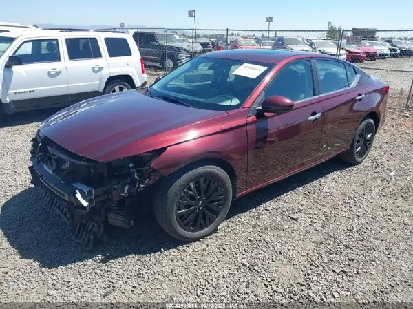 1N4BL4DW8SN362837 2025 NISSAN ALTIMA - Image 2