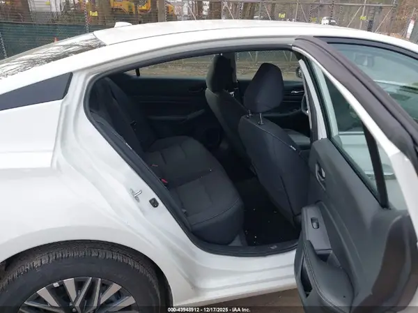1N4BL4DW8SN374308 2025 NISSAN ALTIMA - Image 8