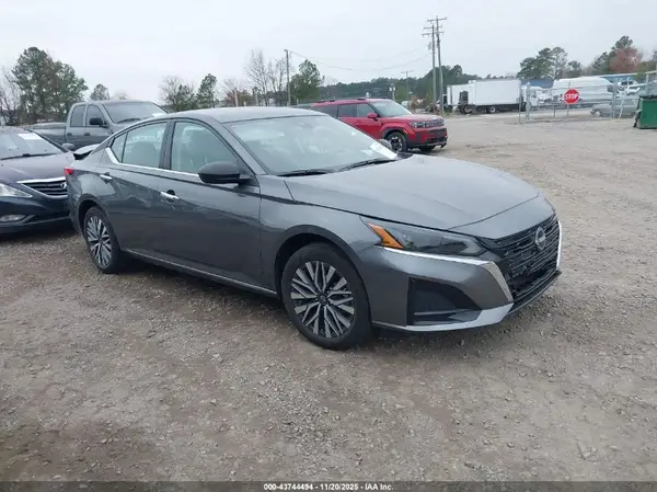 1N4BL4DW8SN412989 2025 NISSAN ALTIMA - Image 1