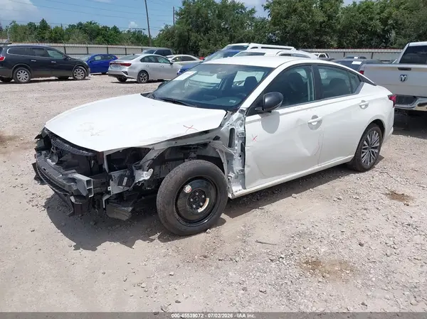 1N4BL4DW8TN325739 2026 NISSAN ALTIMA - Image 2