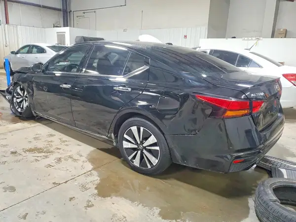 1N4BL4DW9KC134910 2019 NISSAN ALTIMA - Image 2