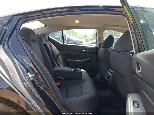 1N4BL4DW9KN300931 2019 NISSAN ALTIMA - Image 8