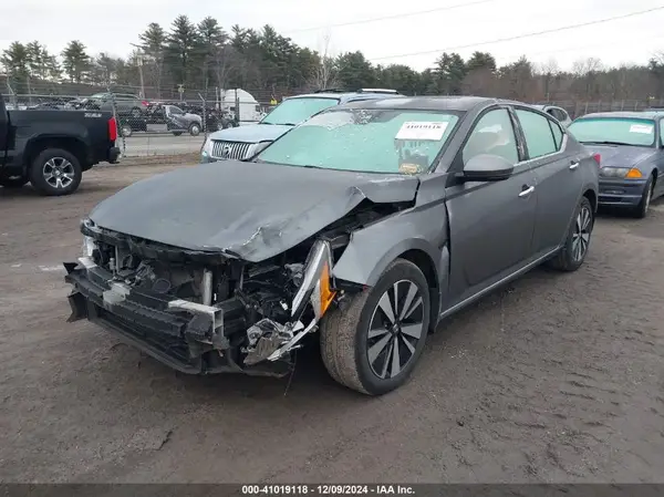 1N4BL4DW9KN304235 2019 NISSAN ALTIMA - Image 2