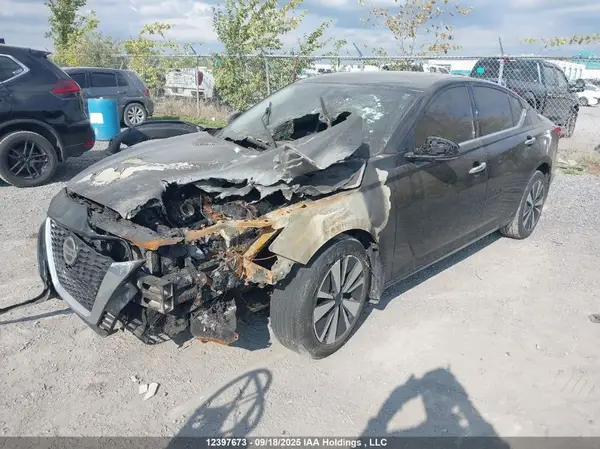 1N4BL4DW9KN319527 2019 NISSAN ALTIMA - Image 2