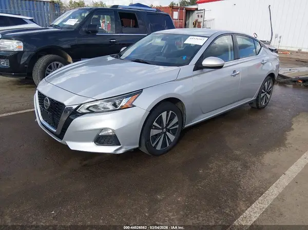 1N4BL4DW9MN312385 2021 NISSAN ALTIMA - Image 2