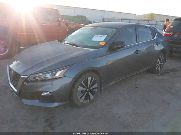 1N4BL4DW9MN331776 2021 NISSAN ALTIMA - Image 2