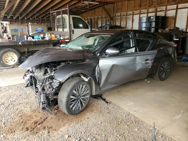 1N4BL4DW9PN370386 2023 NISSAN ALTIMA - Image 1