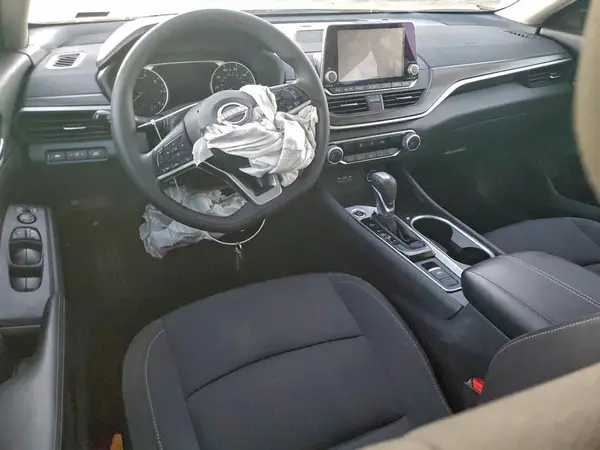 1N4BL4DW9RN300258 2024 NISSAN ALTIMA - Image 8