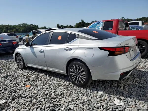 1N4BL4DW9RN302785 2024 NISSAN ALTIMA - Image 2