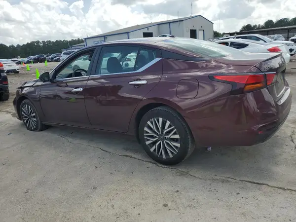 1N4BL4DW9RN409108 2024 NISSAN ALTIMA - Image 2