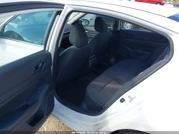 1N4BL4DW9SN359381 2025 NISSAN ALTIMA - Image 8