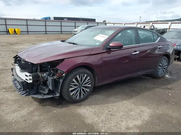 1N4BL4DW9SN406277 2025 NISSAN ALTIMA - Image 2