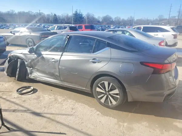 1N4BL4DWXKC209257 2019 NISSAN ALTIMA - Image 2