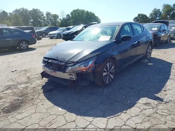 1N4BL4DWXKC214281 2019 NISSAN ALTIMA - Image 2