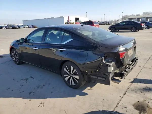 1N4BL4DWXKN303403 2019 NISSAN ALTIMA - Image 2