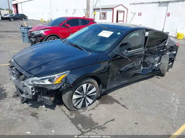 1N4BL4DWXMN344004 2021 NISSAN ALTIMA - Image 2