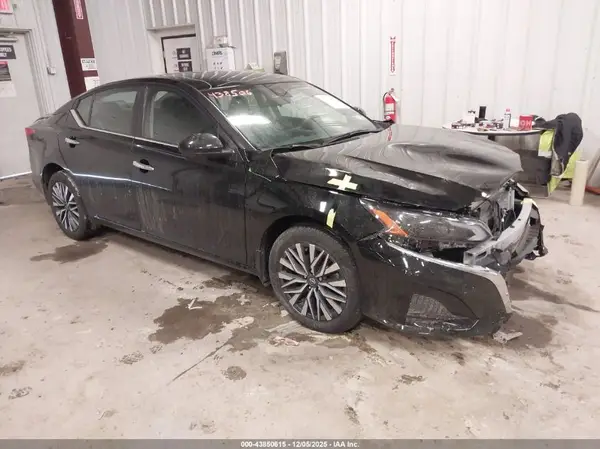 1N4BL4DWXPN415643 2023 NISSAN ALTIMA - Image 1