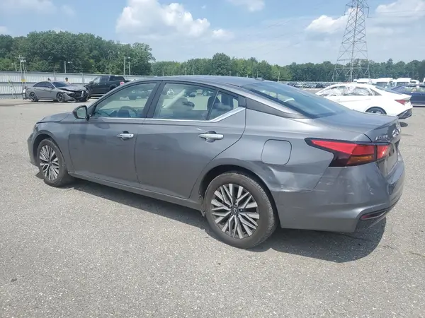 1N4BL4DWXRN337819 2024 NISSAN ALTIMA - Image 2