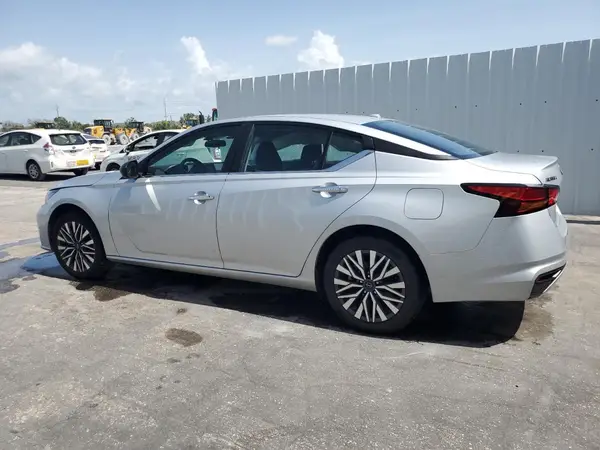 1N4BL4DWXRN359612 2024 NISSAN ALTIMA - Image 2