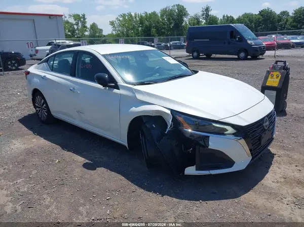 1N4BL4DWXRN437659 2024 NISSAN ALTIMA - Image 1