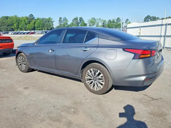 1N4BL4DWXSN325160 2025 NISSAN ALTIMA - Image 2