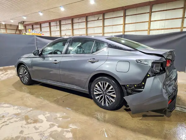 1N4BL4DWXSN393684 2025 NISSAN ALTIMA - Image 2