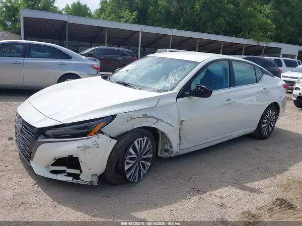 1N4BL4DWXTN320865 2026 NISSAN ALTIMA - Image 2