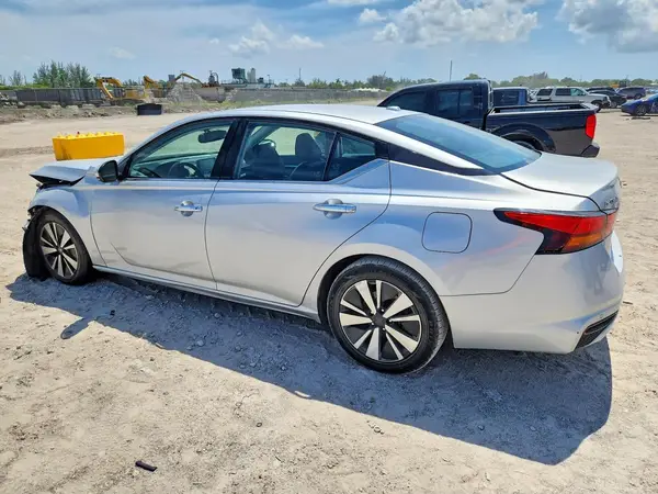 1N4BL4EV0KC149690 2019 NISSAN ALTIMA - Image 2