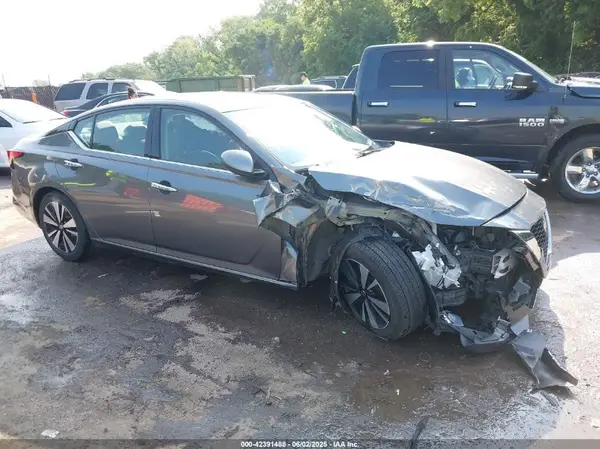 1N4BL4EV0KC158339 2019 NISSAN ALTIMA - Image 1